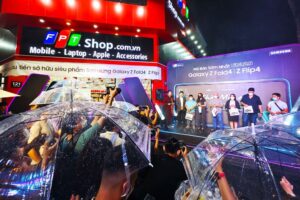 FPT Shop mở bán Galaxy Z 2022